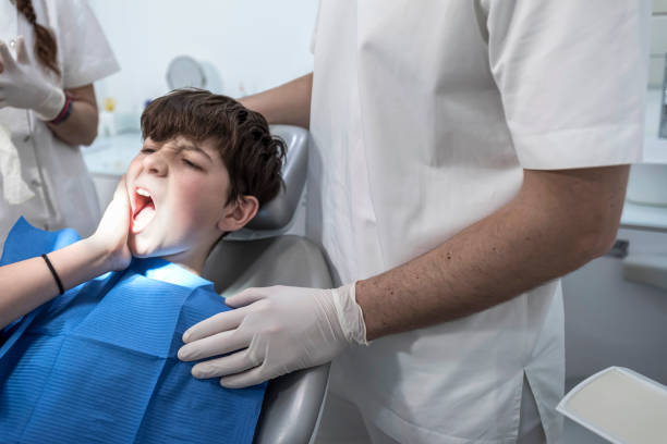 Best Broken or Chipped Tooth Repair in Rock Port, MO